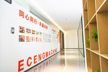 Zhangjiagang Eceng Machinery Co., Ltd. สายการผลิตของโรงงาน