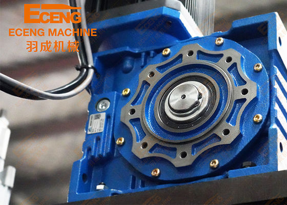 เครื่องเป่าขวดเครื่องดื่มอ่อน K4 Molding 10000BPH 380V