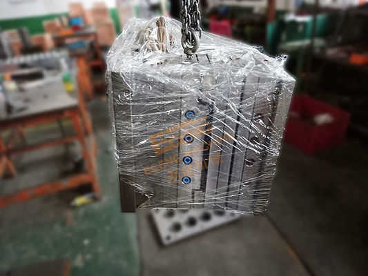 แม่พิมพ์ PET Preform ขนาด 500 มล. 8 ช่อง PET Blow Moulding CE SGS ISO