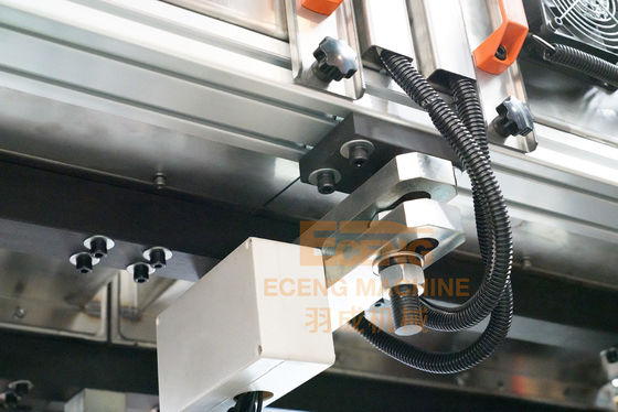 10000bph Eceng K6 ขวดน้ำเครื่องเป่าขวดพลาสติกอัตโนมัติไฟฟ้าอย่างเต็มที่