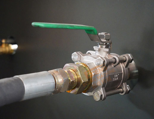 เครื่องทำขวดน้ำพลาสติก Eceng 6000bph Blow Molding