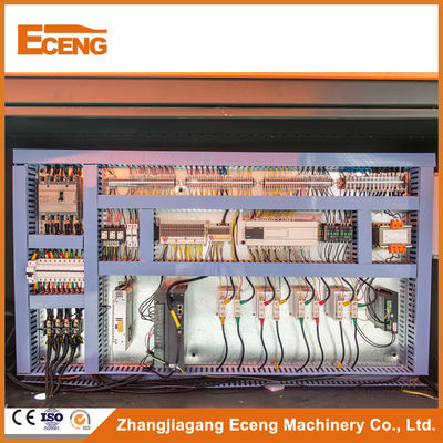 เครื่องผลิตภาชนะพลาสติก PET 6 ช่อง 7000 PCS / HR