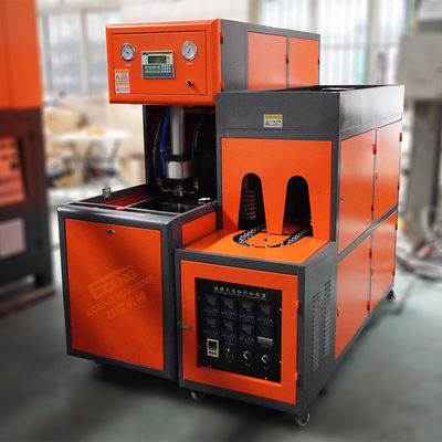 เครื่องเป่าขวดกึ่งอัตโนมัติขนาด 16KW 200ml 500ml 1 ลิตร Blow Molding