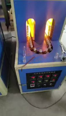 เครื่องเป่าขวดกึ่งอัตโนมัติขนาด 16KW การผลิตภาชนะพลาสติก 4 ช่อง